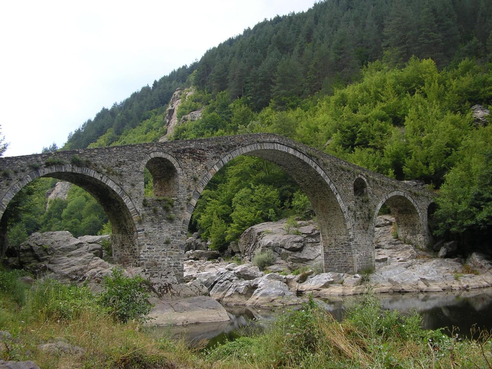 Семеен Хотел Кристал สโมลยัน ภายนอก รูปภาพ